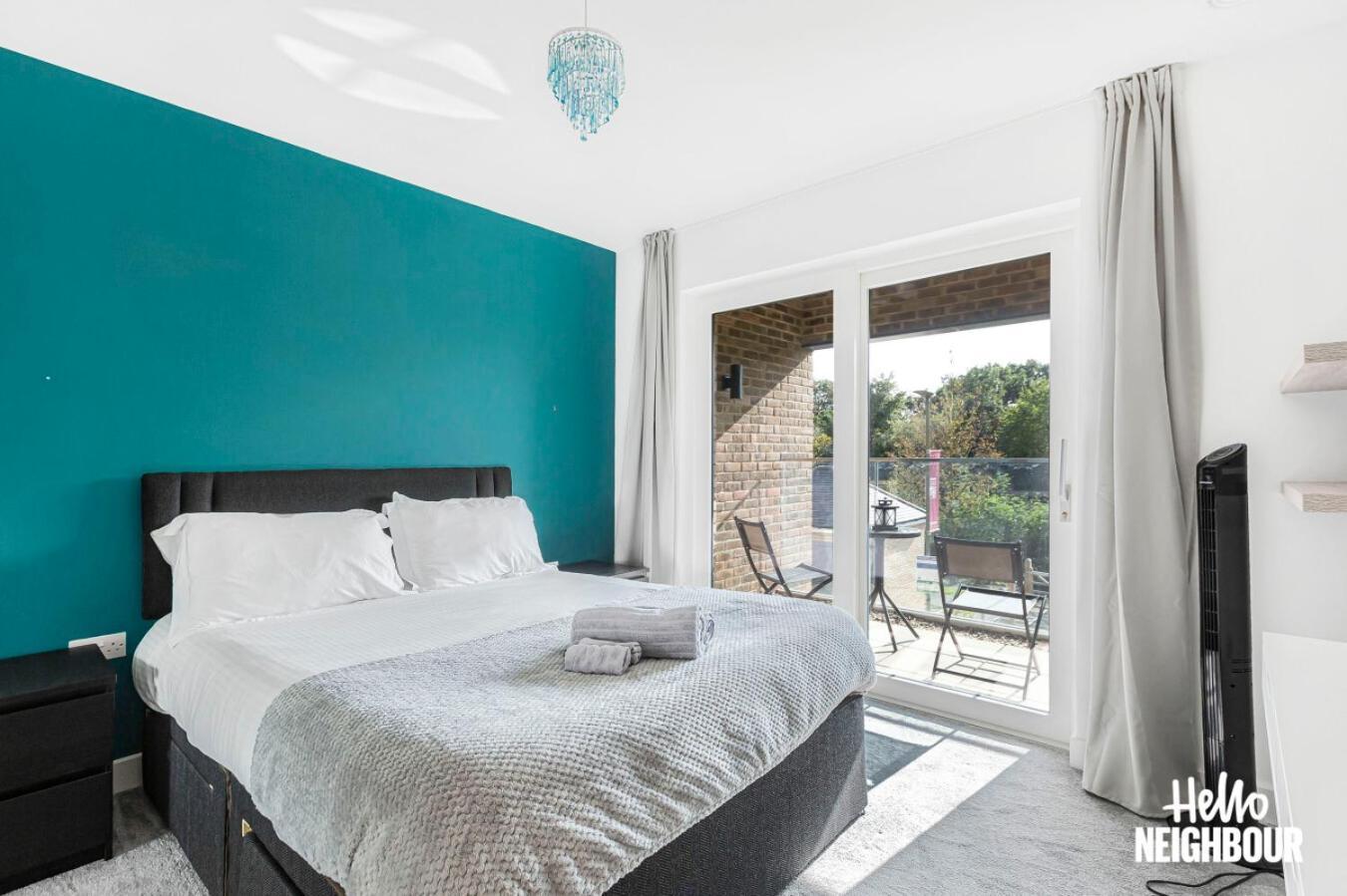 Modern 1 Bedroom Apartment With Parking In Colindale, London Эджвар Экстерьер фото