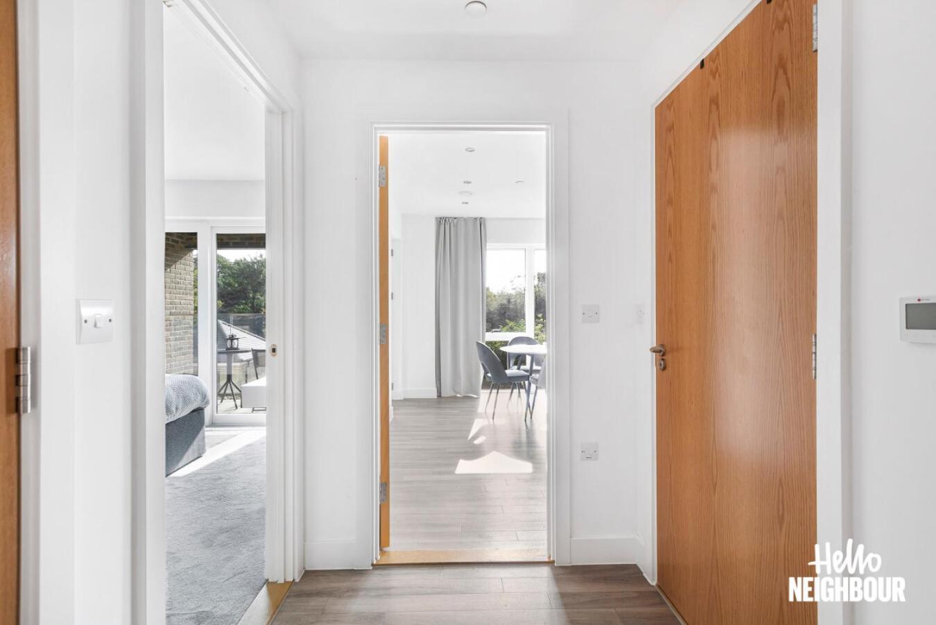 Modern 1 Bedroom Apartment With Parking In Colindale, London Эджвар Экстерьер фото