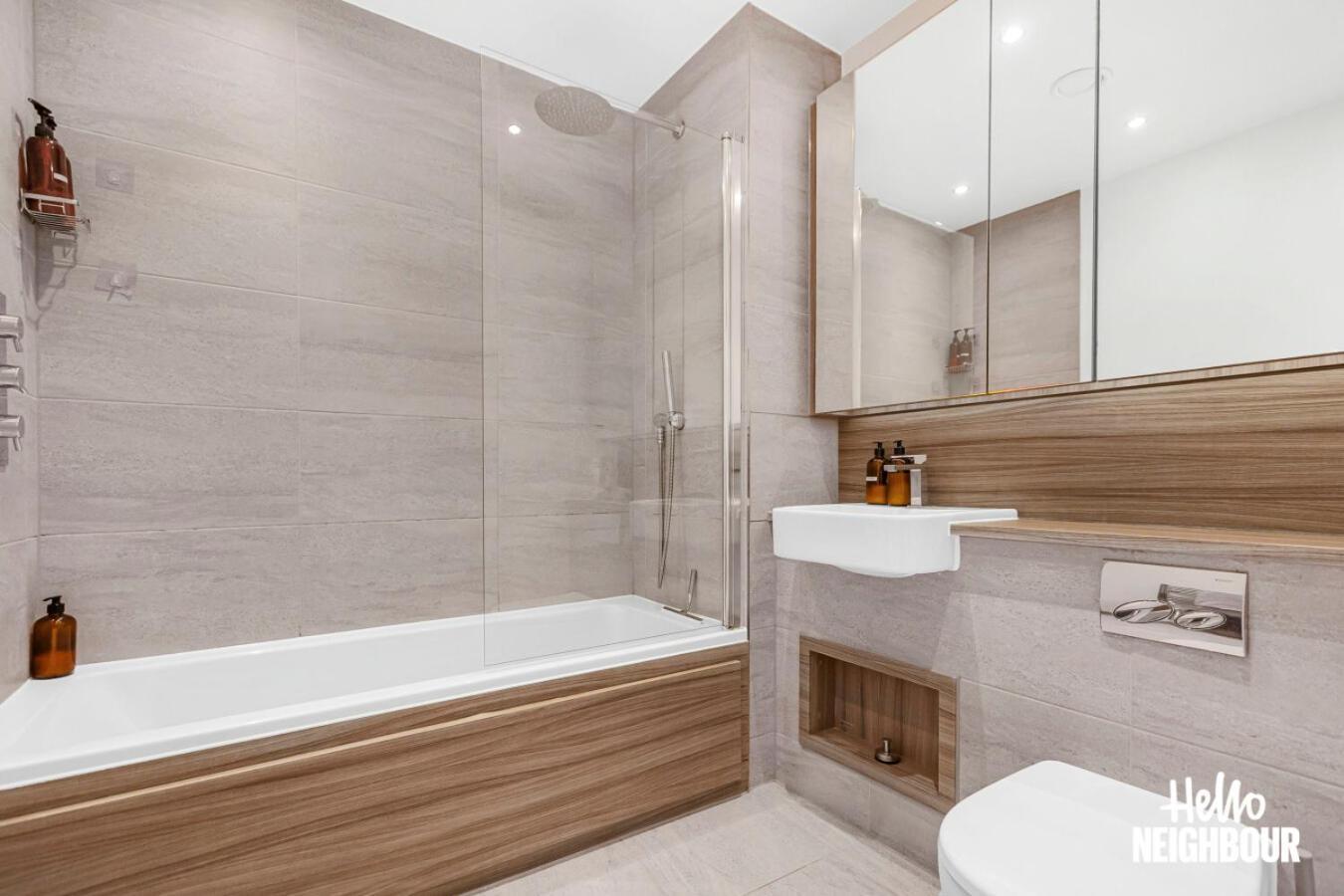 Modern 1 Bedroom Apartment With Parking In Colindale, London Эджвар Экстерьер фото